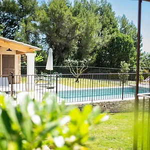 https://bastide-toujours-dimanche.fr-provencehotel.com